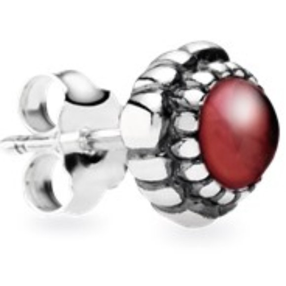 SINGLE Pandora January (Garnet) Birthstone Earring - Picture 1 of 1